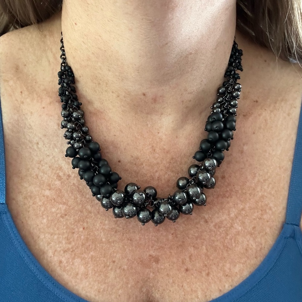 Lia sophia Knock Out necklace